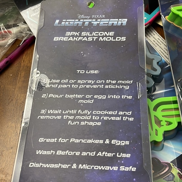🆕 Disney Pixar Lightyear 3 pk Silicone Breakfast Molds, pancakes and eggs - Picture 2 of 5